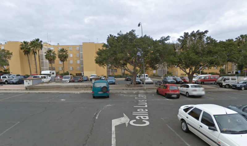 J.A.G.R. fue detenido en las inmediaciones del aparcamiento de la calle Luis Cernuda (Foto Google Maps)